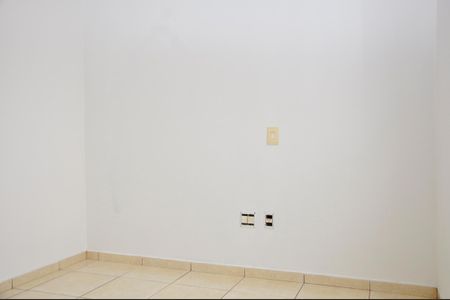 Apartamento para alugar com 76m², 3 quartos e 2 vagas Apartamento para alugar com 76m², 3 quartos e 2 vagasQuarto 3