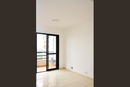 Apartamento para alugar com 76m², 3 quartos e 2 vagas Apartamento para alugar com 76m², 3 quartos e 2 vagasSala