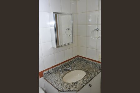 Apartamento para alugar com 76m², 3 quartos e 2 vagas Apartamento para alugar com 76m², 3 quartos e 2 vagasBanheiro