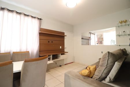 Apartamento para alugar com 48m², 2 quartos e 1 vagaSala