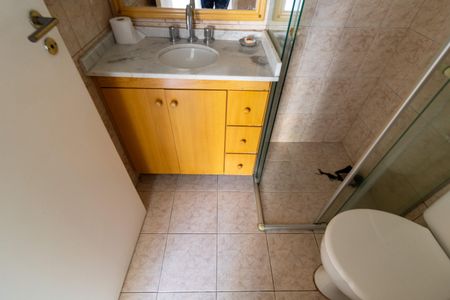 Apartamento à venda com 106m², 3 quartos e sem vaga Apartamento à venda com 106m², 3 quartos e sem vagaBanheiro