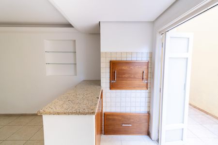 Apartamento à venda com 106m², 3 quartos e sem vaga Apartamento à venda com 106m², 3 quartos e sem vagaCozinha