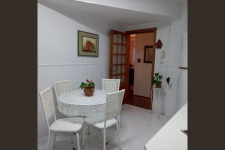 Apartamento à venda com 117m², 2 quartos e 1 vagaFoto 11