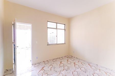 Casa para alugar com 104m², 2 quartos e sem vagaSala