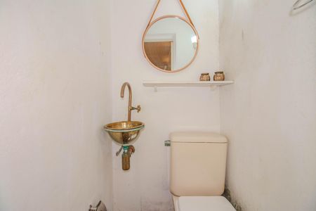 Lavabo de apartamento à venda com 2 quartos, 60m² em Bela Vista, Porto Alegre