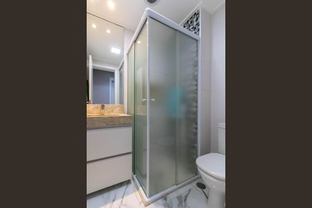 Apartamento à venda com 68m², 2 quartos e 1 vaga Apartamento à venda com 68m², 2 quartos e 1 vagaBanheiro Social