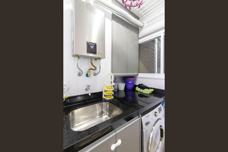 Apartamento à venda com 68m², 2 quartos e 1 vaga Apartamento à venda com 68m², 2 quartos e 1 vagaÁrea de Serviço