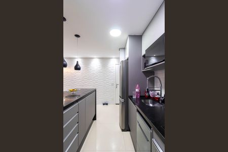 Apartamento à venda com 68m², 2 quartos e 1 vaga Apartamento à venda com 68m², 2 quartos e 1 vagaCozinha
