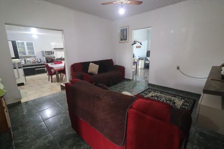 Casa à venda com 600m², 3 quartos e 5 vagasSala casa 01