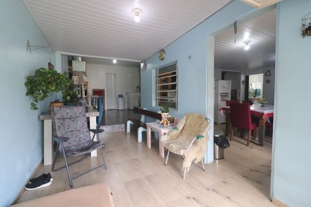 Casa à venda com 600m², 3 quartos e 5 vagasGaragem casa 01