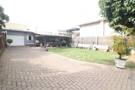 Casa à venda com 600m², 3 quartos e 5 vagasJardim casa 01