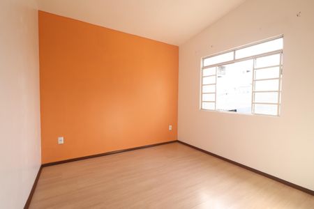 Casa à venda com 600m², 3 quartos e 5 vagasQuarto 01 da casa 02