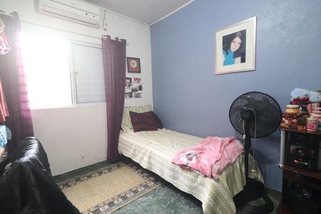 Casa à venda com 600m², 3 quartos e 5 vagasQuarto 02 casa 01