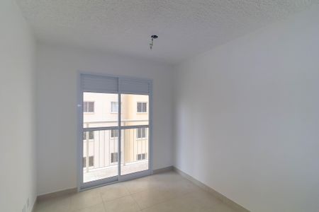Sala de apartamento para alugar com 2 quartos, 34m² em Vila Graciosa, São Paulo