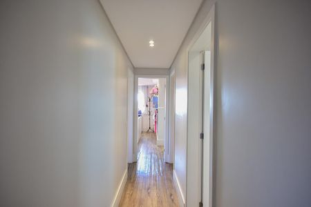 Apartamento à venda com 223m², 4 quartos e 4 vagasCorredor