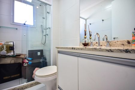 Apartamento à venda com 223m², 4 quartos e 4 vagasBanheiro Suíte 1