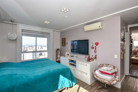 Apartamento à venda com 223m², 4 quartos e 4 vagasSuíte 4