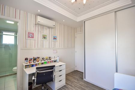 Apartamento à venda com 223m², 4 quartos e 4 vagasSuíte 2