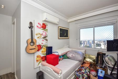 Apartamento à venda com 223m², 4 quartos e 4 vagasSuíte 1