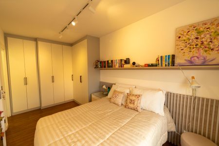 Apartamento à venda com 54m², 1 quarto e 2 vagas