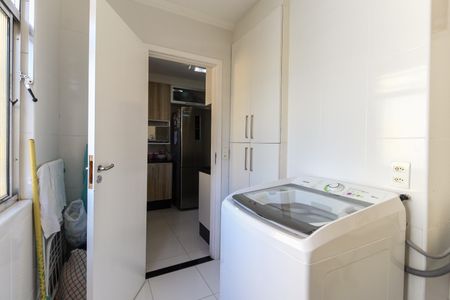 Apartamento à venda com 56m², 2 quartos e 1 vagaÁrea de Serviço