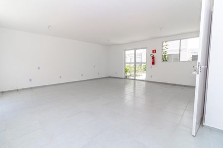 Apartamento à venda com 32m², 2 quartos e sem vaga Apartamento à venda com 32m², 2 quartos e sem vagaÁrea comum