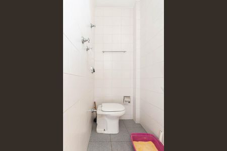 Apartamento à venda com 125m², 4 quartos e 1 vaga Apartamento à venda com 125m², 4 quartos e 1 vagaBanheiro de serviço