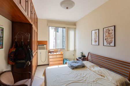 Apartamento à venda com 125m², 4 quartos e 1 vaga Apartamento à venda com 125m², 4 quartos e 1 vagaSuíte