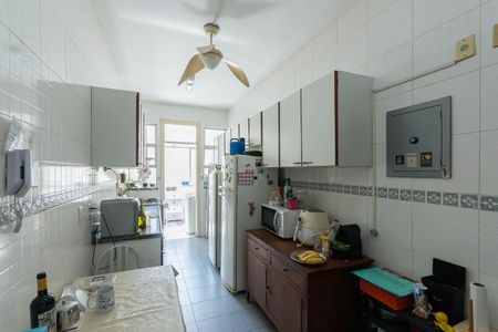 Apartamento à venda com 125m², 4 quartos e 1 vaga Apartamento à venda com 125m², 4 quartos e 1 vagaCozinha