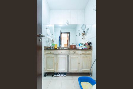 Apartamento à venda com 125m², 4 quartos e 1 vaga Apartamento à venda com 125m², 4 quartos e 1 vagaBanheiro Suíte