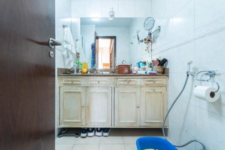 Apartamento à venda com 125m², 4 quartos e 1 vaga Apartamento à venda com 125m², 4 quartos e 1 vagaBanheiro Suíte