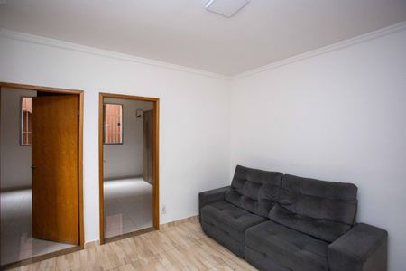 Sala de apartamento para alugar com 2 quartos, 48m² em Vila Maria Leonor, Diadema