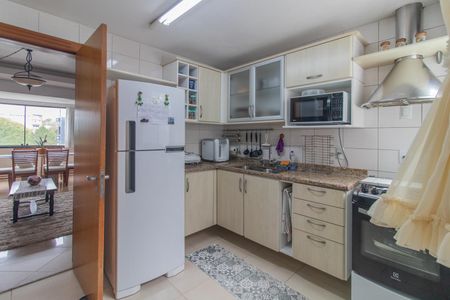 Apartamento para alugar com 115m², 3 quartos e 1 vagaCozinha e Área de Serviço