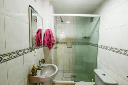 Apartamento à venda com 68m², 2 quartos e 1 vagaBanheiro Social