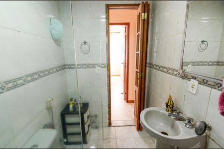 Apartamento à venda com 68m², 2 quartos e 1 vagaBanheiro Social