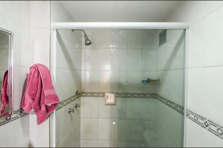 Apartamento à venda com 68m², 2 quartos e 1 vagaBanheiro Social