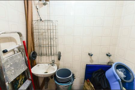 Apartamento à venda com 68m², 2 quartos e 1 vagaBanheiro de Serviço