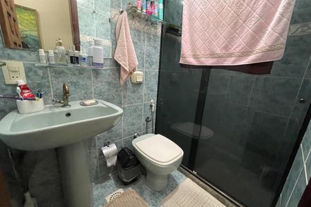 Apartamento para alugar com 250m², 3 quartos e 3 vagas Apartamento para alugar com 250m², 3 quartos e 3 vagasBanheiro