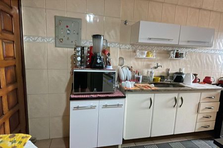 Apartamento para alugar com 250m², 3 quartos e 3 vagas Apartamento para alugar com 250m², 3 quartos e 3 vagasCozinha