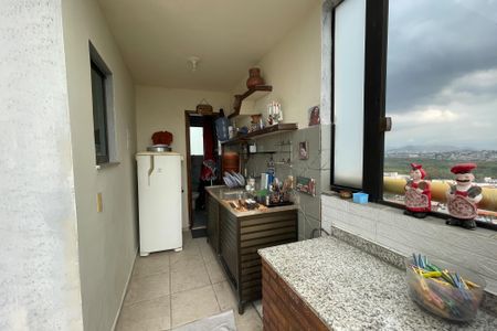 Apartamento para alugar com 250m², 3 quartos e 3 vagas Apartamento para alugar com 250m², 3 quartos e 3 vagasVaranda