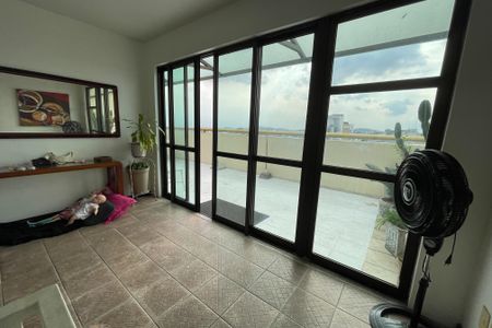 Apartamento para alugar com 250m², 3 quartos e 3 vagas Apartamento para alugar com 250m², 3 quartos e 3 vagasSala 2