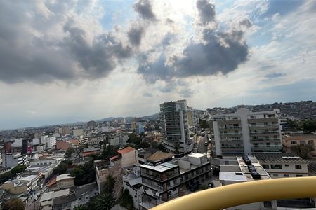 Apartamento para alugar com 250m², 3 quartos e 3 vagas Apartamento para alugar com 250m², 3 quartos e 3 vagasVIsta