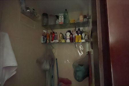 Apartamento para alugar com 250m², 3 quartos e 3 vagas Apartamento para alugar com 250m², 3 quartos e 3 vagasBanheiro de serviço