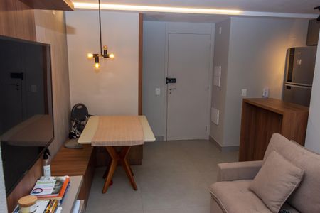 Apartamento para alugar com 49m², 2 quartos e 1 vaga Apartamento para alugar com 49m², 2 quartos e 1 vagaSala