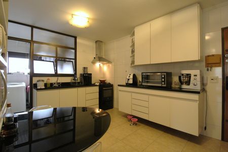 Apartamento para alugar com 103m², 3 quartos e 2 vagasCozinha