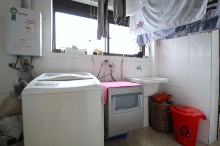 Apartamento para alugar com 103m², 3 quartos e 2 vagasÁrea de Serviço