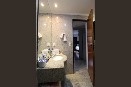 Apartamento para alugar com 103m², 3 quartos e 2 vagasBanheiro Social