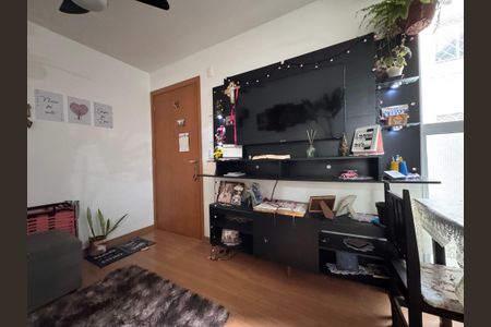 Sala de apartamento para alugar com 2 quartos, 40m² em Santos Dumont, São Leopoldo