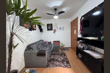 Sala de apartamento para alugar com 2 quartos, 40m² em Santos Dumont, São Leopoldo