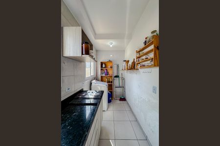 Apartamento à venda com 80m², 1 quarto e sem vagaCozinha e Área de Serviço